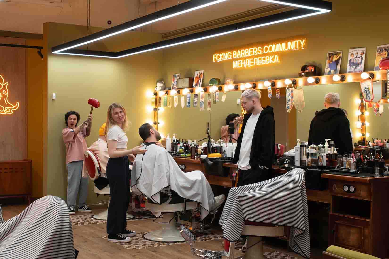 Fckng Barbers Менделеевская | Наши барберы в процессе работы