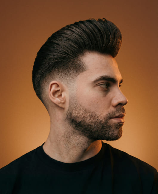 Мужская удлиненная стрижка Medium Fade